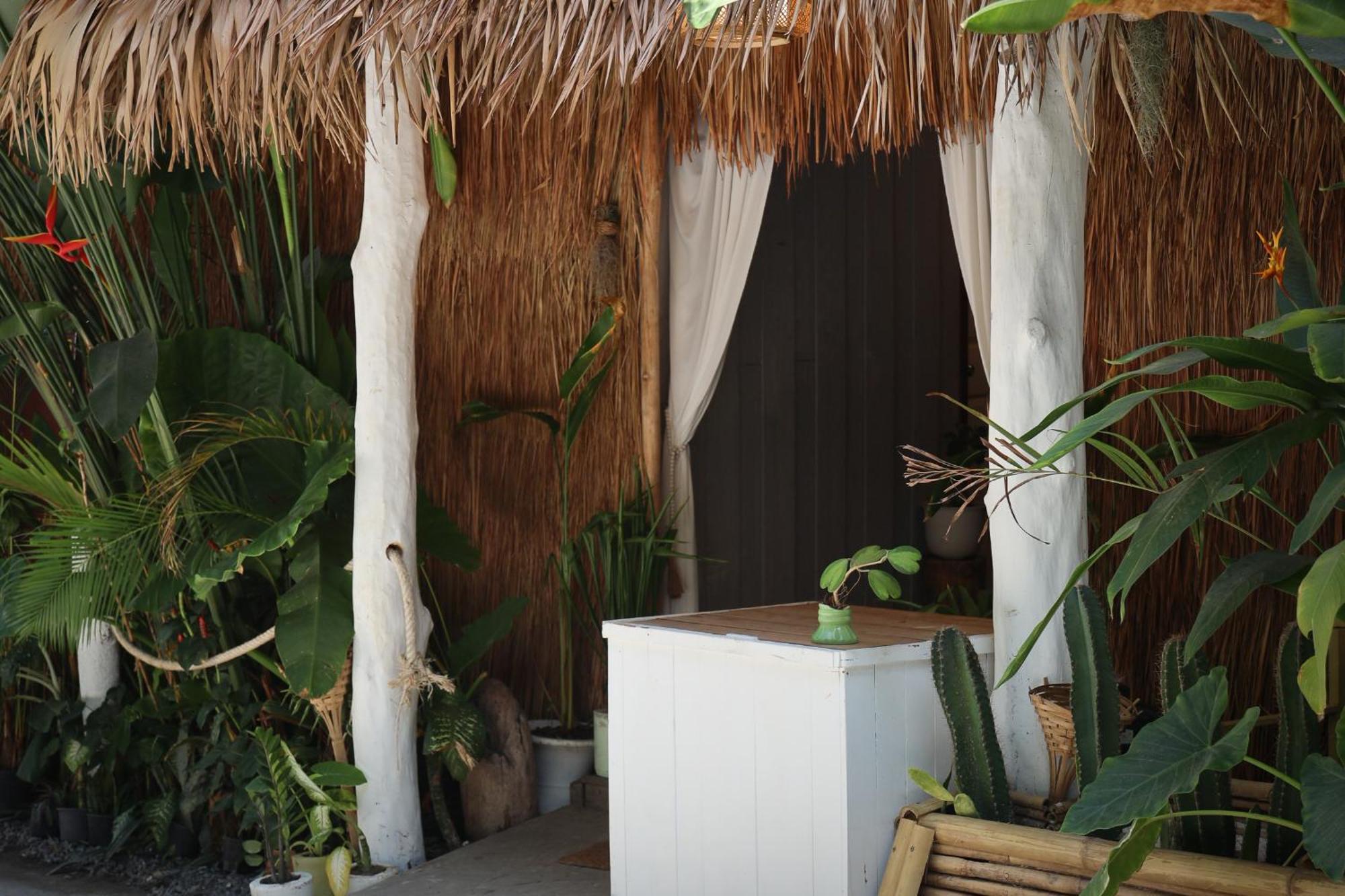 Sunflower Guesthouse And Animal Rescue - Koh Lipe Exterior foto